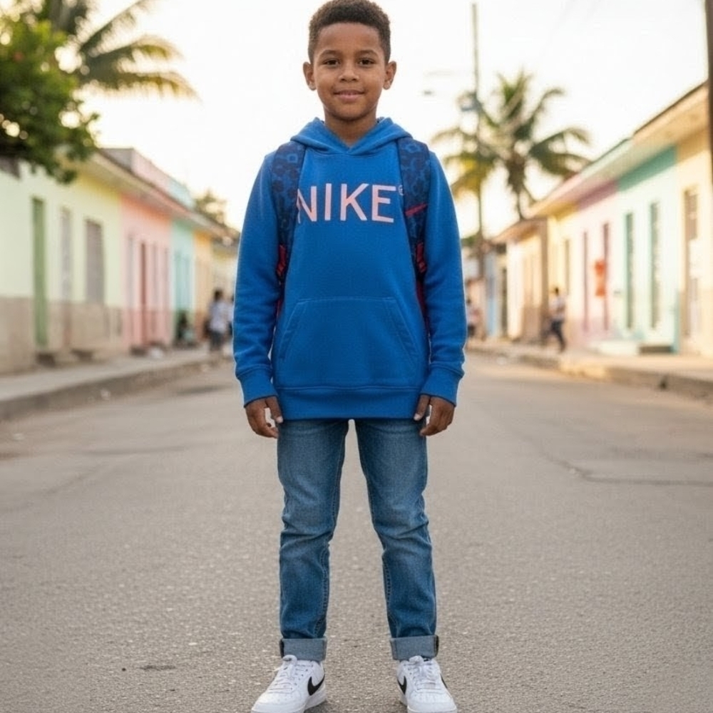 Boys 4-7 Nike Wordmark Smiley Face Graphic Hoodie Blue Size 5-6 years old